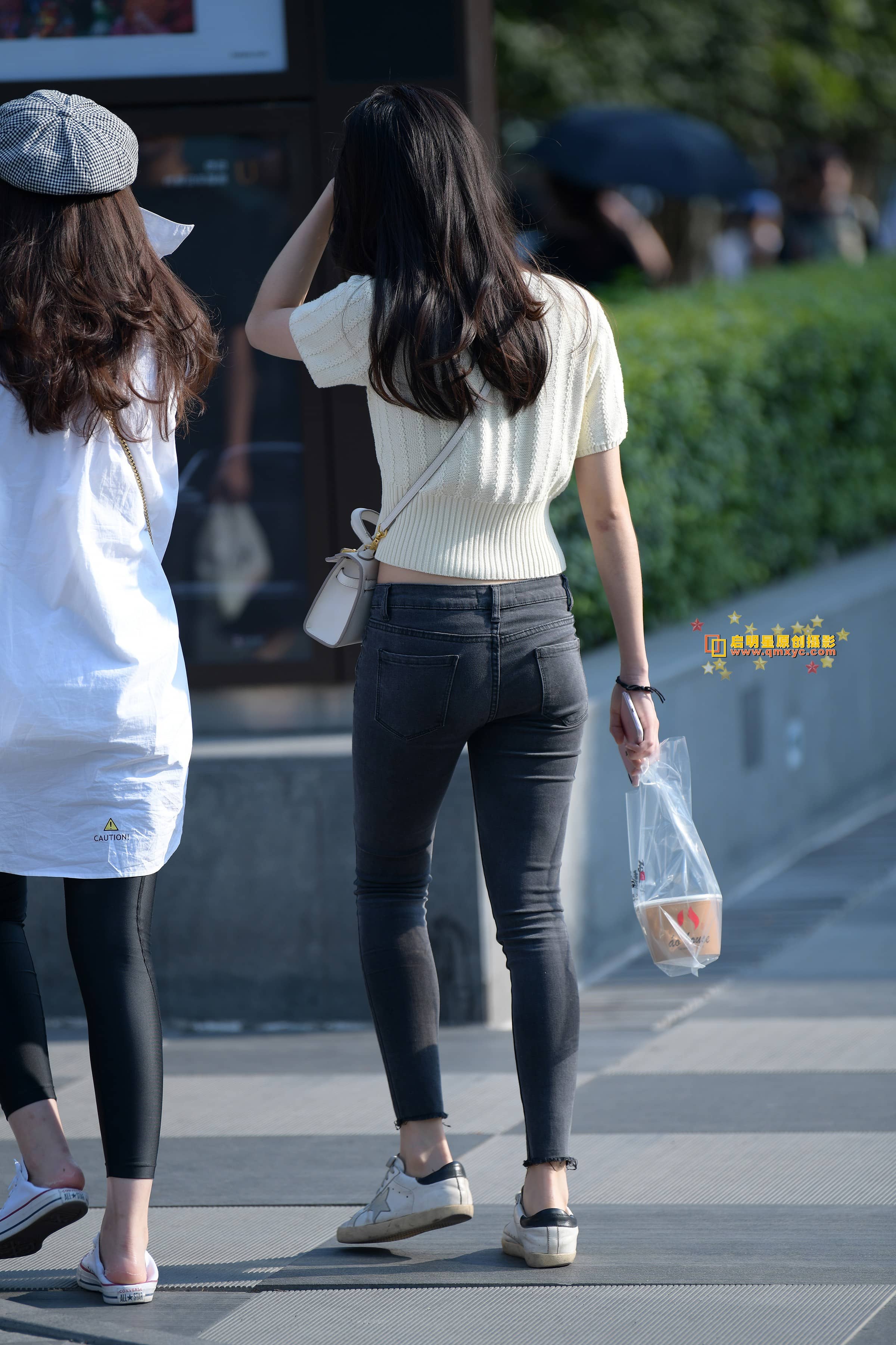 165523a8gp7md98549bgcp.jpg
