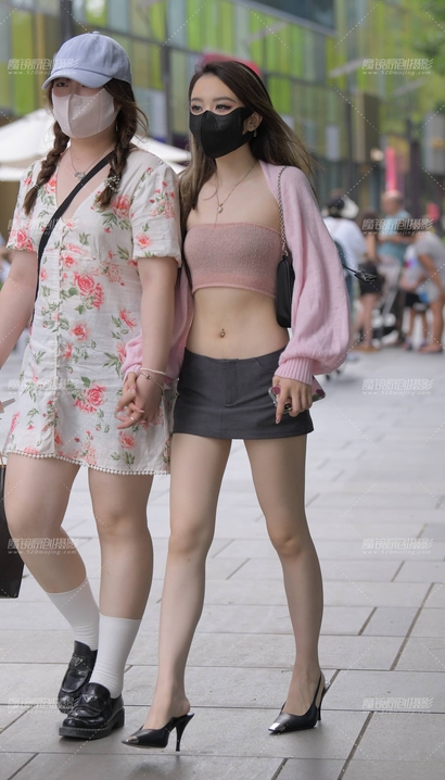 一个明艳不可方物的性感包臀裙宽臀辣妹[YD-3R15]